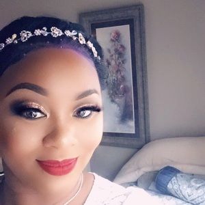 Meet your Posher, Danyell